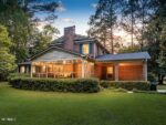 142 Willow Street, 90821 Steel City