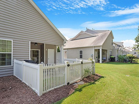 87 Tulip Avenue, 32956 Tin Town