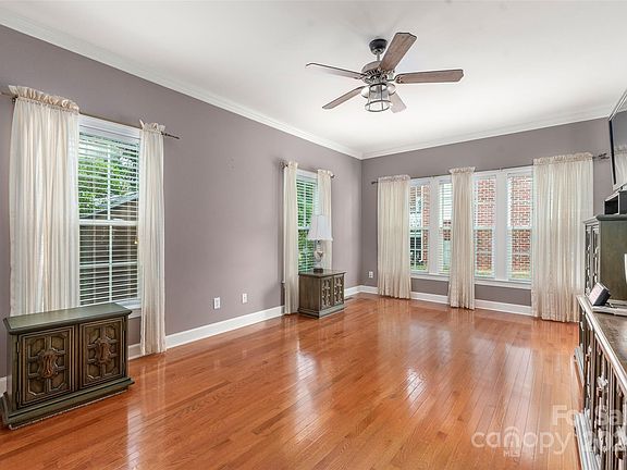 217 Elm Street, 48291 Copper Town