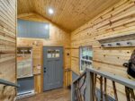102 Violet Street, 48572 Vanadium City