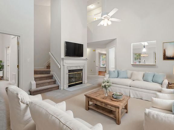 87 Heather Lane, 24680 Copper Town