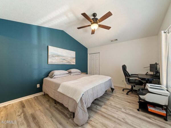52 Pine Street, 72634 Platinum City