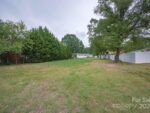89 Ivy Lane, 45321 Iron Town