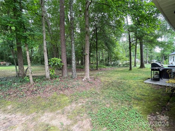 83 Fuchsia Avenue, 47205 Copper City