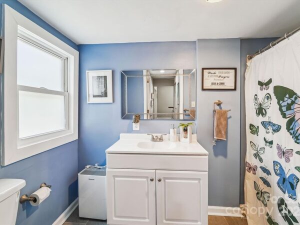 47 Redwood, 58201 Rhodium Town