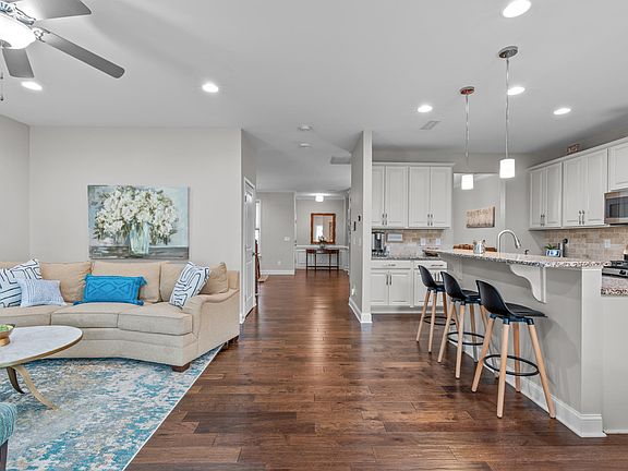23 Rosewood, 75829 Silver Town