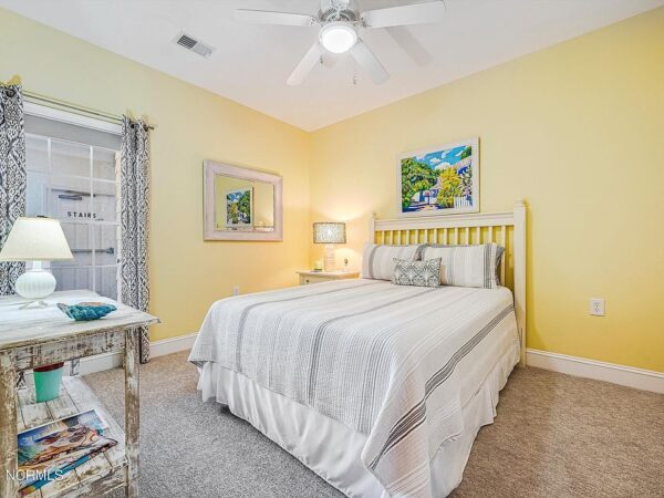 77 Kalmia Street, 48217 Kobalt City