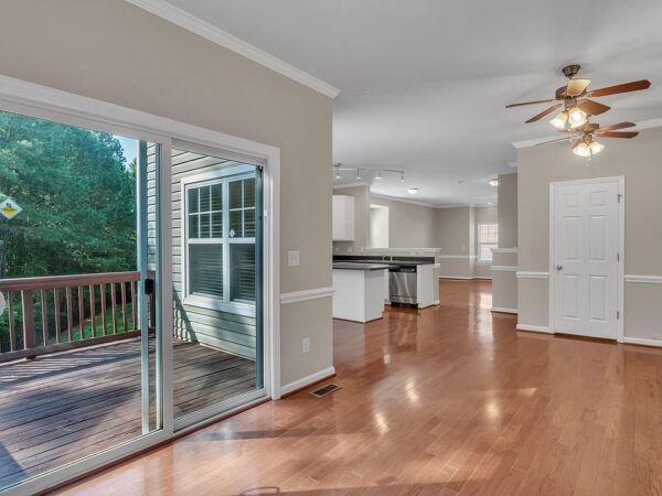 84 Violet Street, 72931 Vanadium City