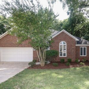 45 Yellowwood Street, 23847 Gold Town