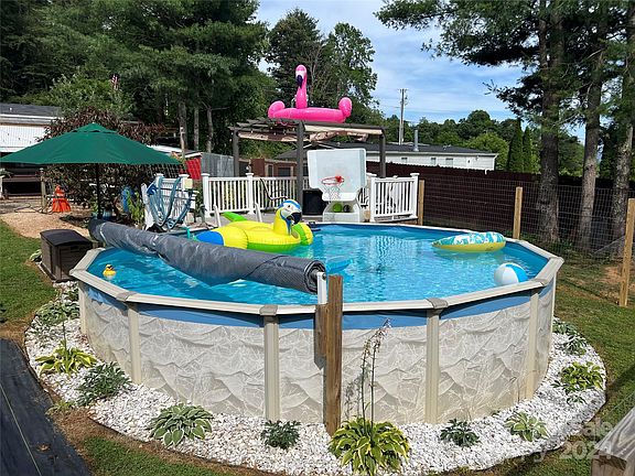 123 Jasmine St, 67890 Silver Town