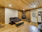102 Violet Street, 48572 Vanadium City