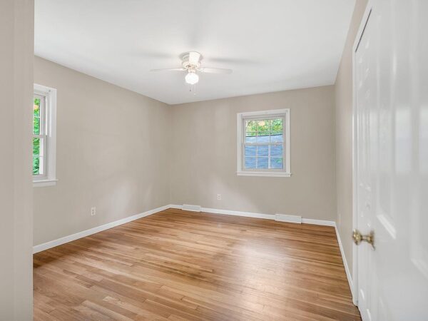 57 Lilac Lane, 29481 Lead Town