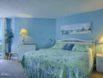 42 Fir Street, 67890 Iron Town