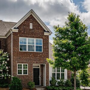 102 Cypress St, 07431 Copper City