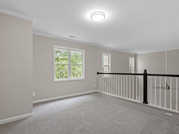 96 Umbrella St., 12345 Steel Town