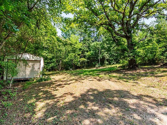 123 Rosewood Street, 67890 Platinum Town