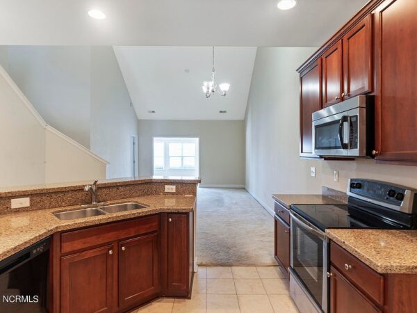 152 Oak Street, 49328 Silver City