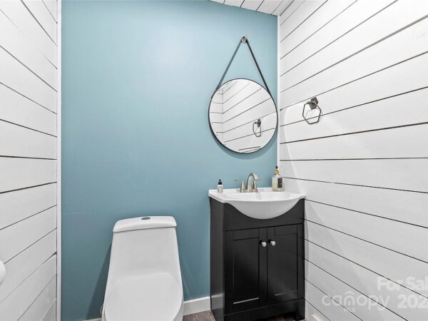 73 Dahlia Street, 48216 Copper City