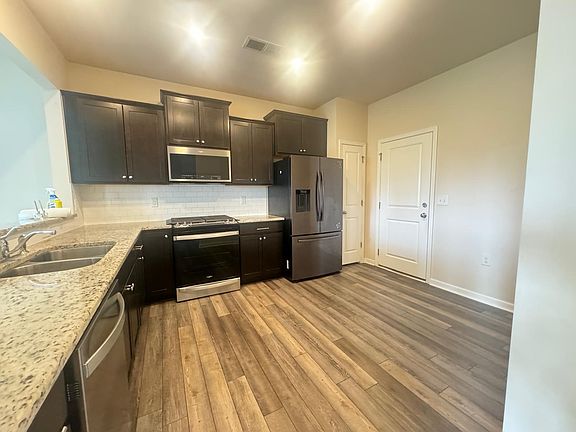23 Elm Street, 71840 Emerald City