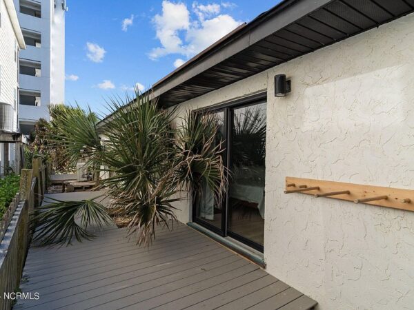 72 Jasmine Avenue, 48516 Iron Town