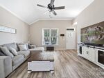 126 Scarlet Oak Street, 47203 Silver City