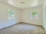 104 Green Street, 48396 Gold Town