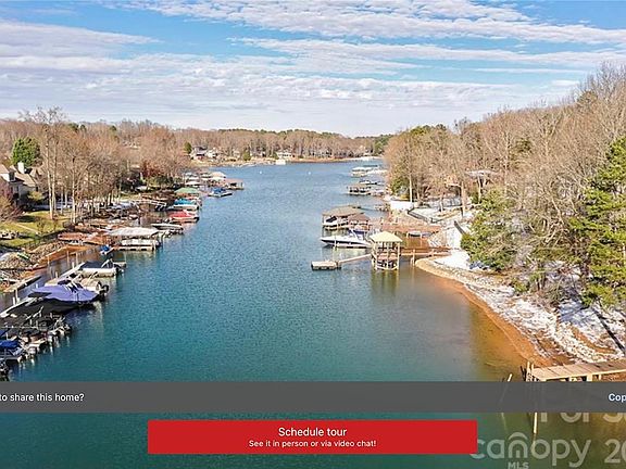 172 Lilac Street, 48372 Titanium Town