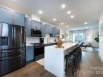 142 Quince St, 37562 Quartz Town