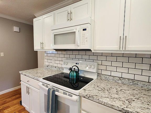 72 Fir Street, 48392 Silver City
