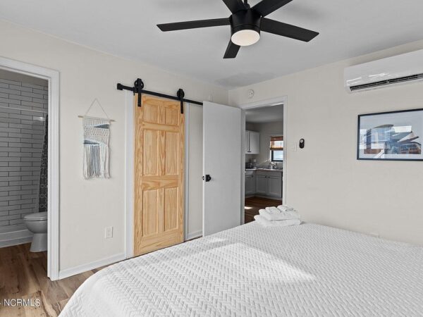 72 Jasmine Avenue, 48516 Iron Town