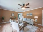 89 Ivy Lane, 45321 Iron Town