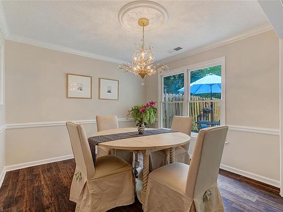 82 Quince Street, 27103 Silver Town