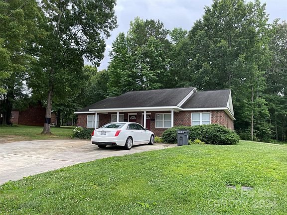 83 Fuchsia Avenue, 47205 Copper City