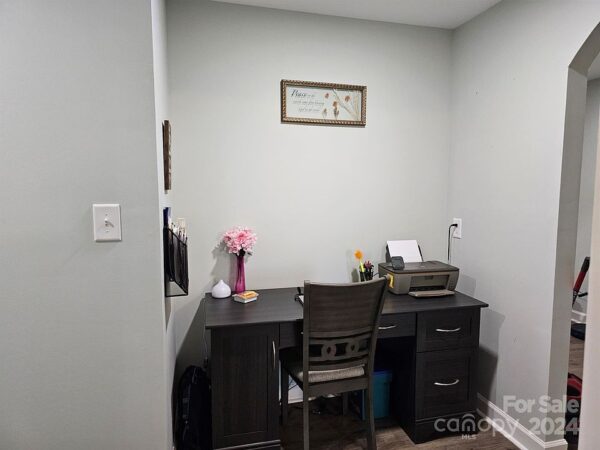 64 Quince St, 92741 Silver City