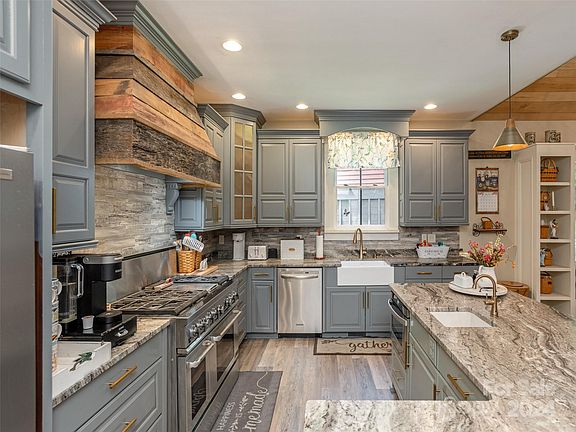 52 Nectarine Street, 89475 Nickel Town