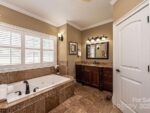 23 Oak Street, 98104 Silver City