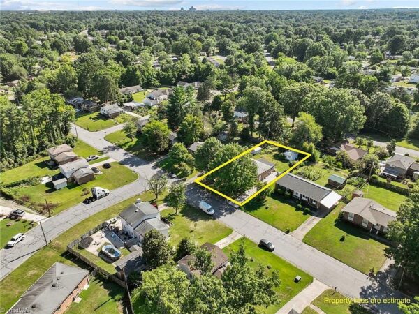131 Fir Lane, 47829 Iron Town