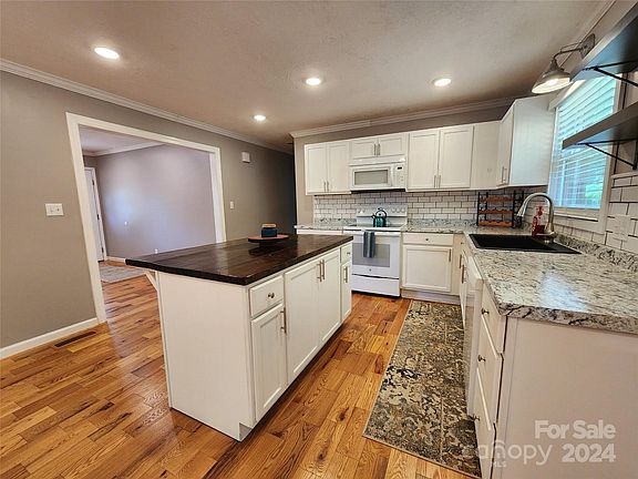 72 Fir Street, 48392 Silver City