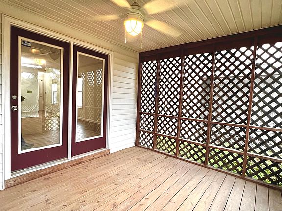 157 Umbrella Lane, 48219 Copper City