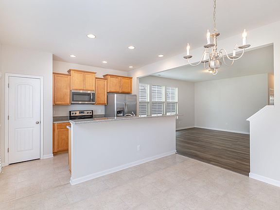 123 Oak Street, 67890 Copper Town