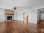 17 Aspen Avenue, 90210 Silver City