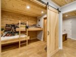 102 Violet Street, 48572 Vanadium City