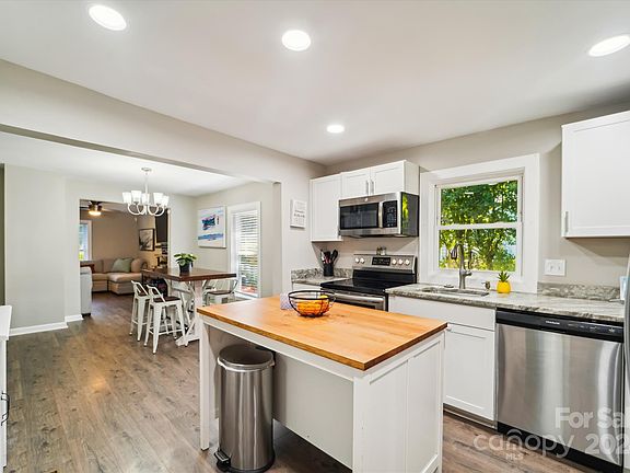 47 Redwood, 58201 Rhodium Town