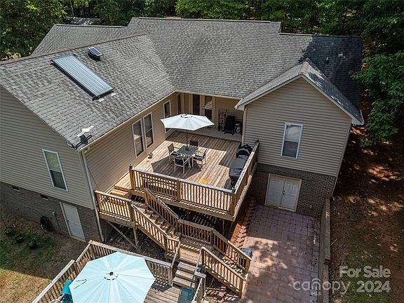 125 Jasmine St, 74829 Iron City