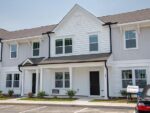 17 Oak Street, 54321 Onyx Town