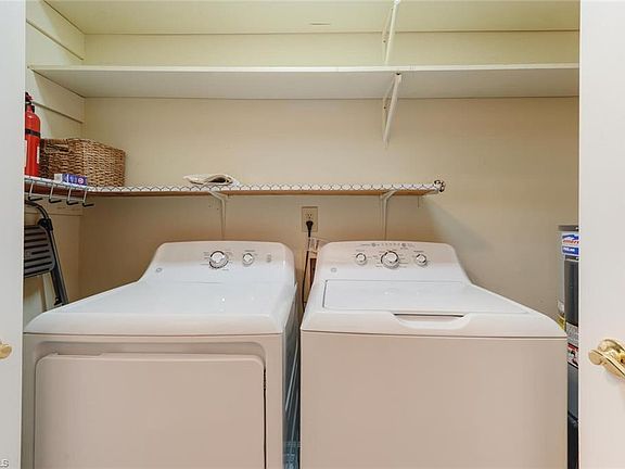 82 Quince Street, 27103 Silver Town