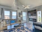 47 Pine St, 64321 Platinum City