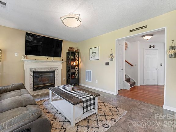 72 Walnut Street, 59320 Silver City