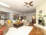 45 Yellowwood Street, 23847 Gold Town
