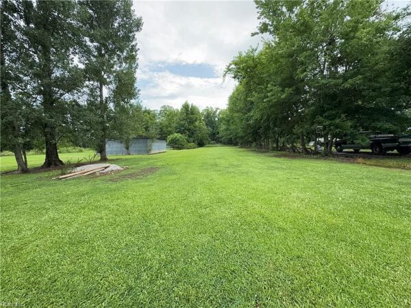 152 Zinnia Street, 48219 Zinc City
